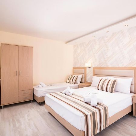 Aparthotel Star Bay Luxury Limenaria  Pokoj fotografie